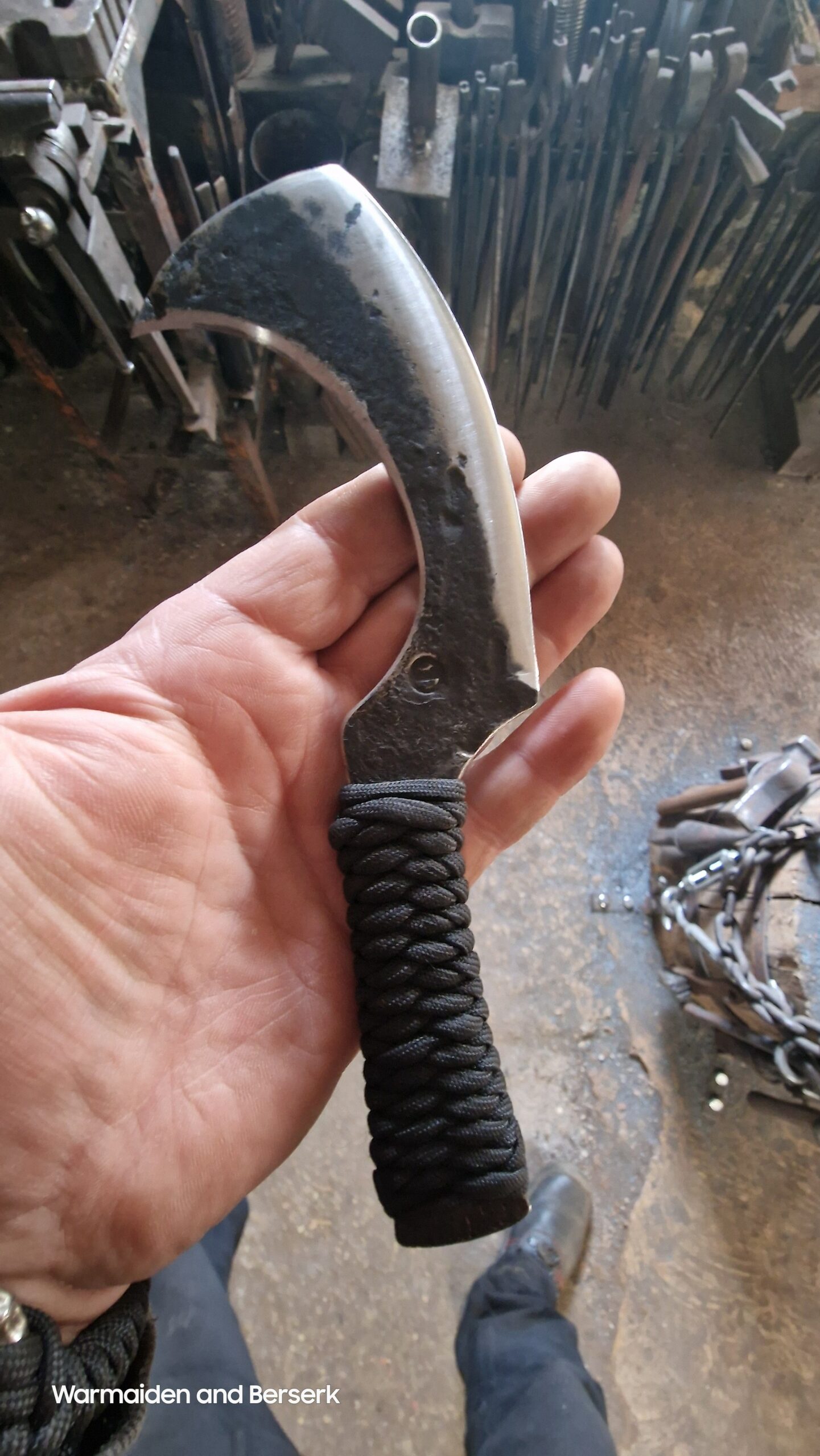 Kleines handgeschmiedetes Universal-Arbeitsmesser (Small hand-forged universal utility knife) 3