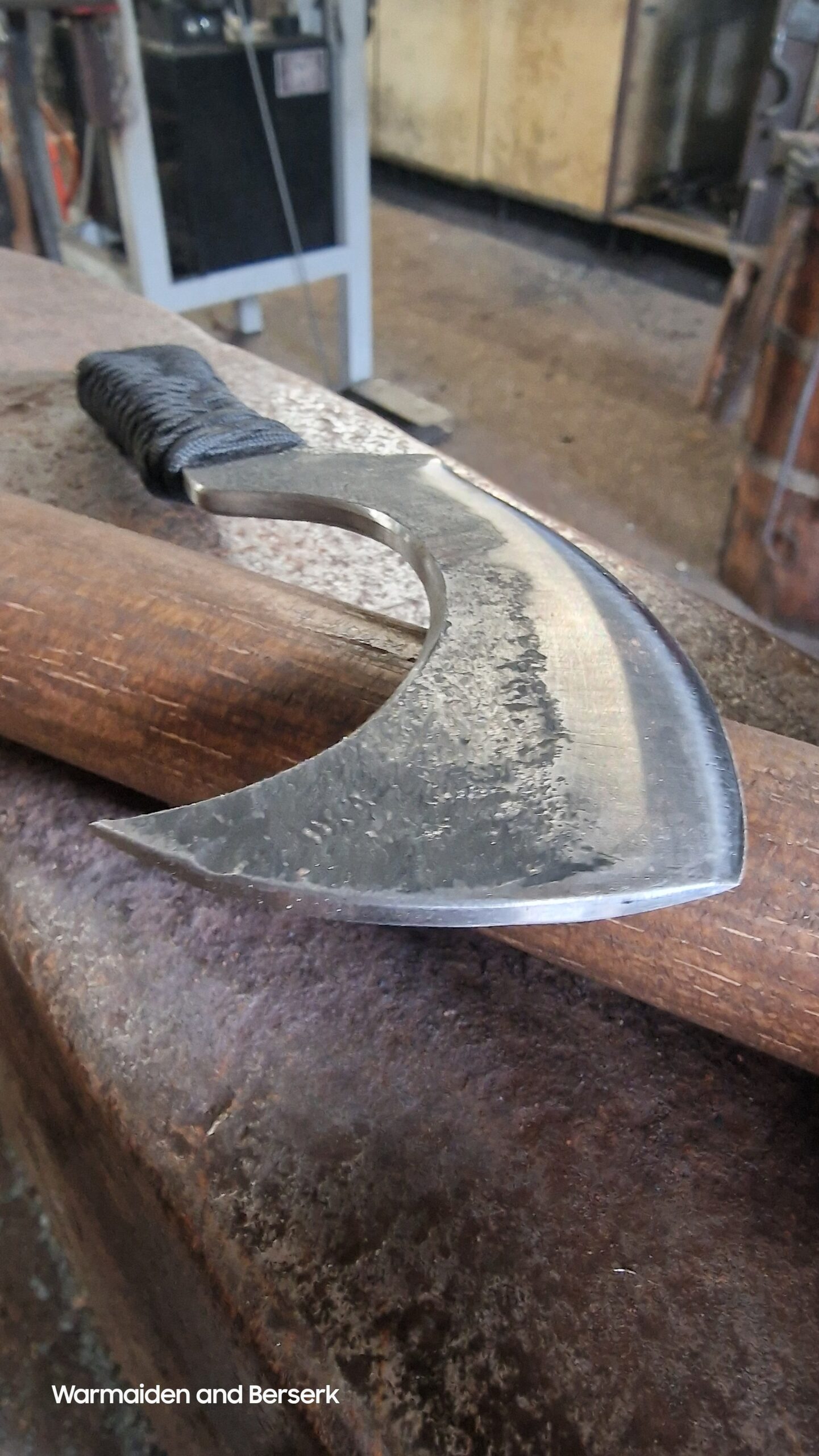 Kleines handgeschmiedetes Universal-Arbeitsmesser (Small hand-forged universal utility knife) 7