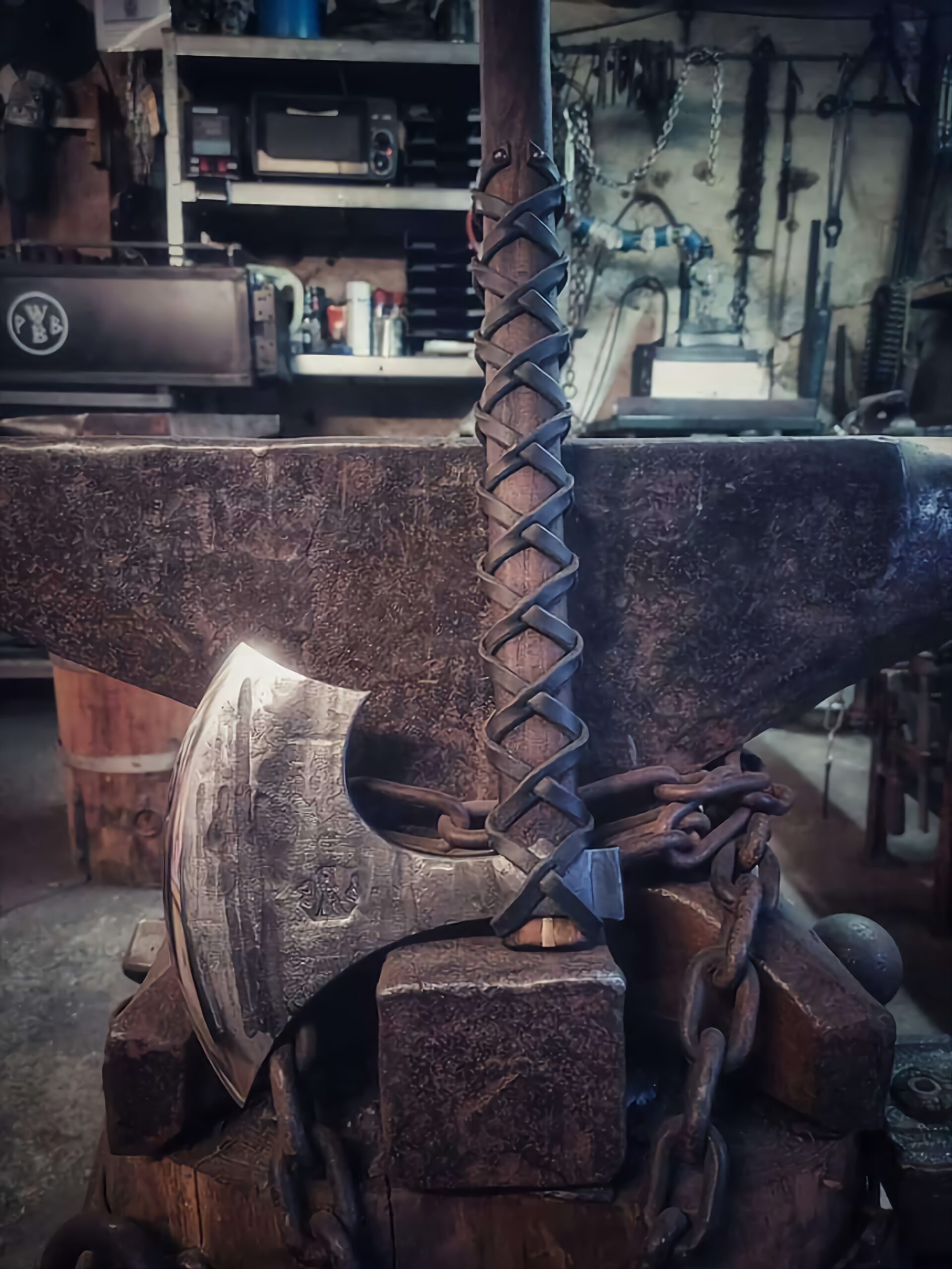 Gewaltiger 'Berserker' Axt (Massive 'Berserker' axe) 3